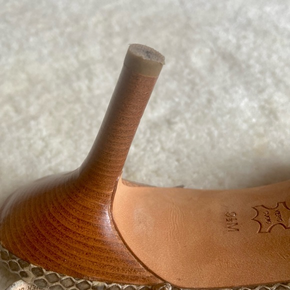 VIA SPIGA strappy snakeskin sandals - 9.5 - Picture 5 of 6